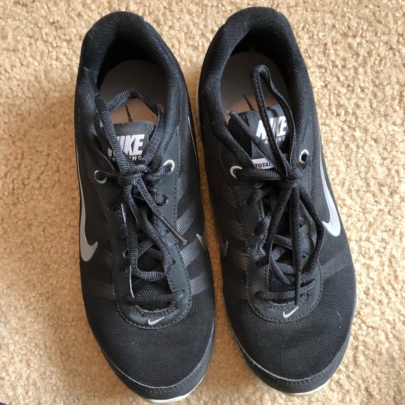 Nike training total core TR shoes Sz7 - Picture 2 of 3
